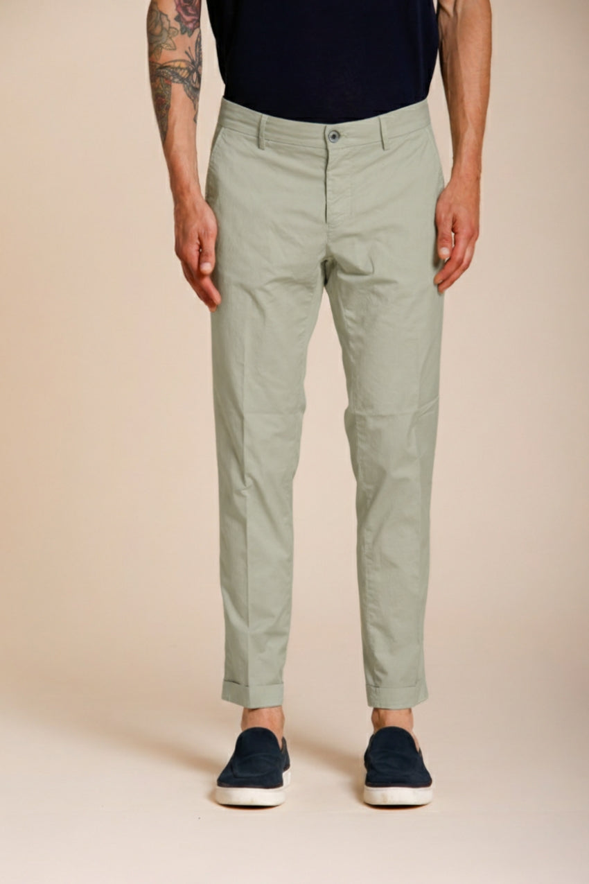 Milano pantalon chino homme en gabardine stretch extra slim fit ①