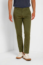 Milano pantalone chino uomo in gabardina stretch extra slim fit ①