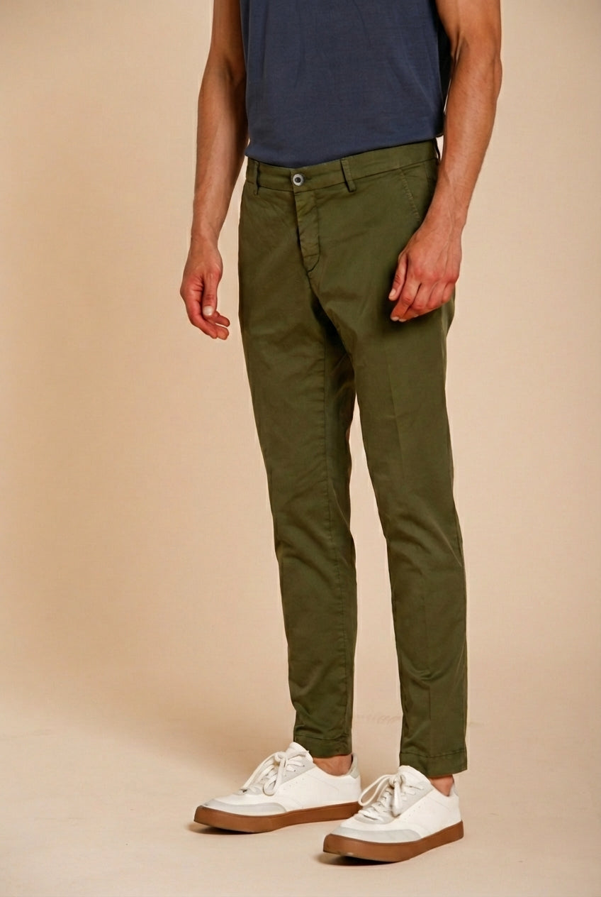 Milano Herren Chino Hose aus Stretch-Gabardine extra slim fit ①