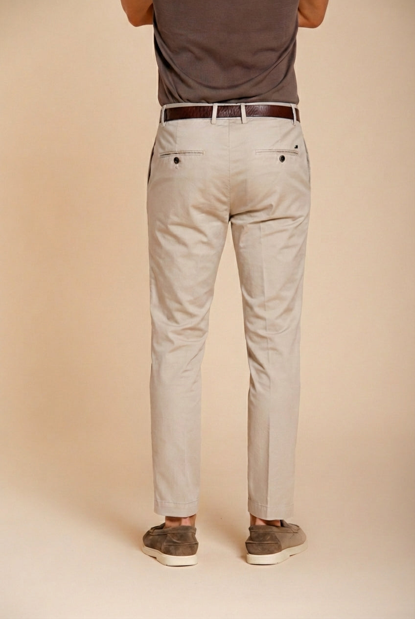 Milano pantalon chino homme en gabardine stretch extra slim fit ①