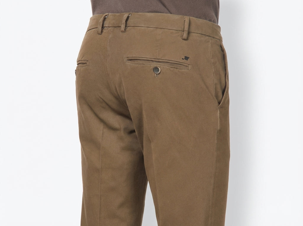 Milano chino pants for men in stretch gabardine, extra slim fit ①