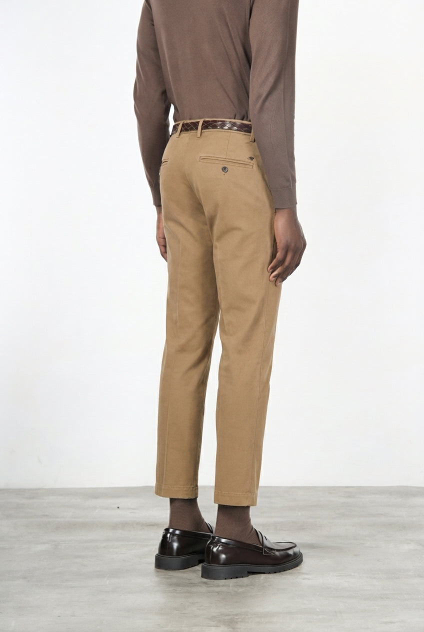 Milano pantalone chino uomo in gabardina stretch extra slim fit ①