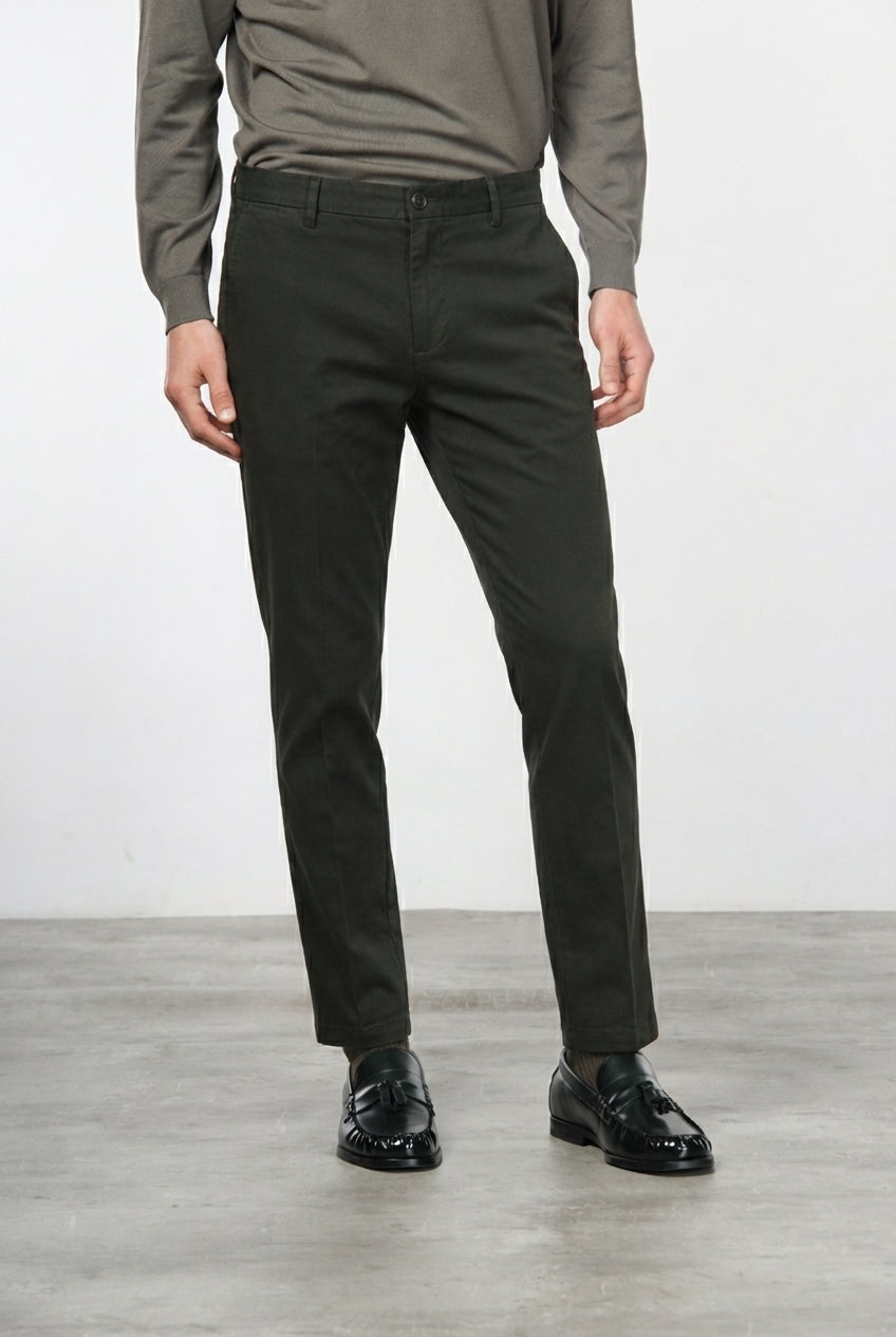 Milano men’s chino pants in stretch gabardine, extra slim fit ①
