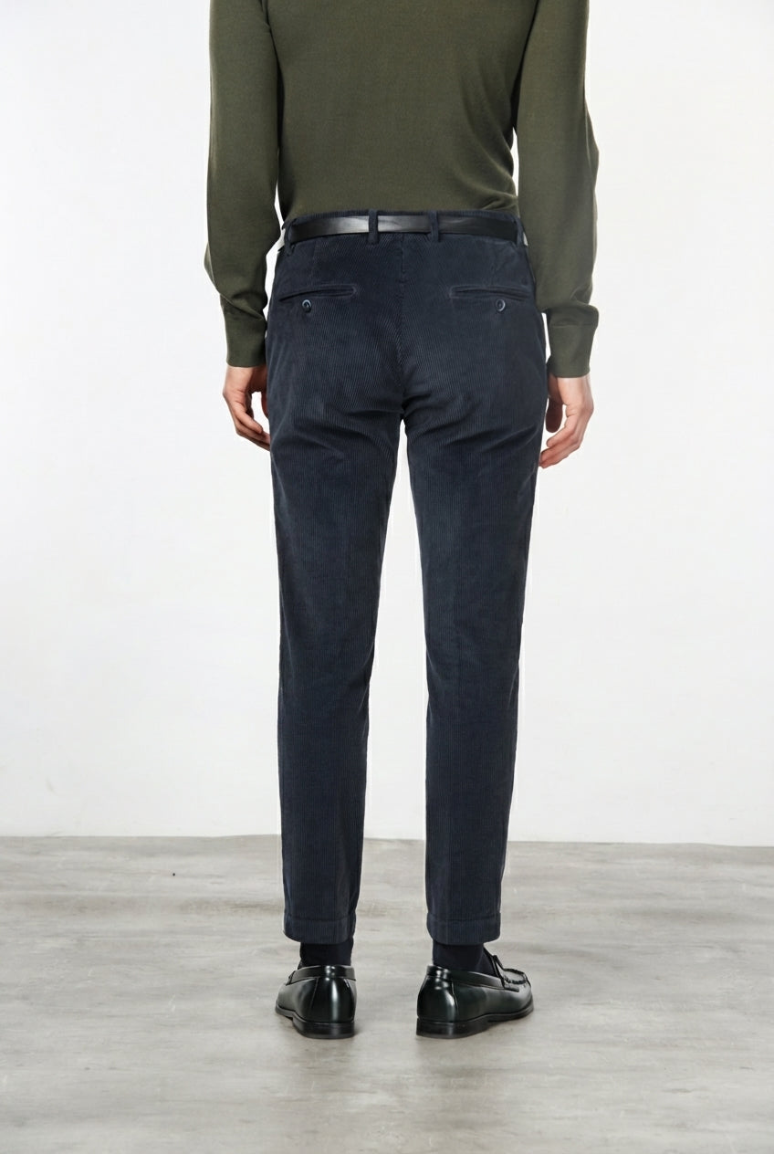 Milano pantalon chino homme en velours côtelé 500 raies, extra slim fit ①