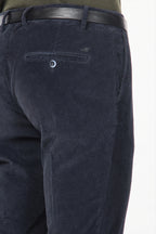 Milano pantalon chino homme en velours côtelé 500 raies, extra slim fit ①