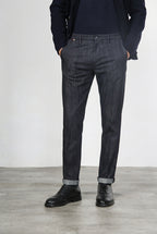 Osaka men’s chino pants in stretch denim, carrot fit