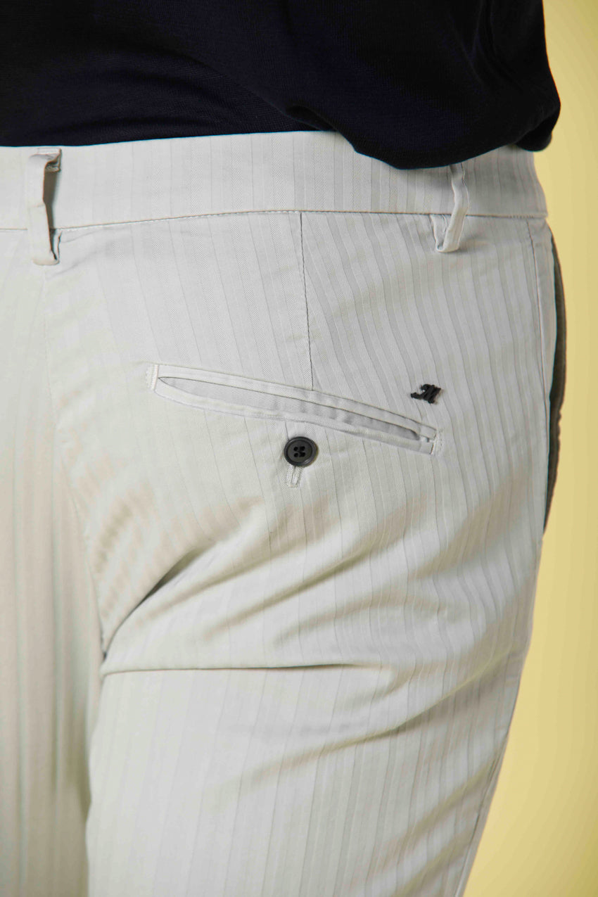 Image 2 du pantalon chino homme en coton stretch célestine avec resca 3D modéle Osaka Style par Mason's