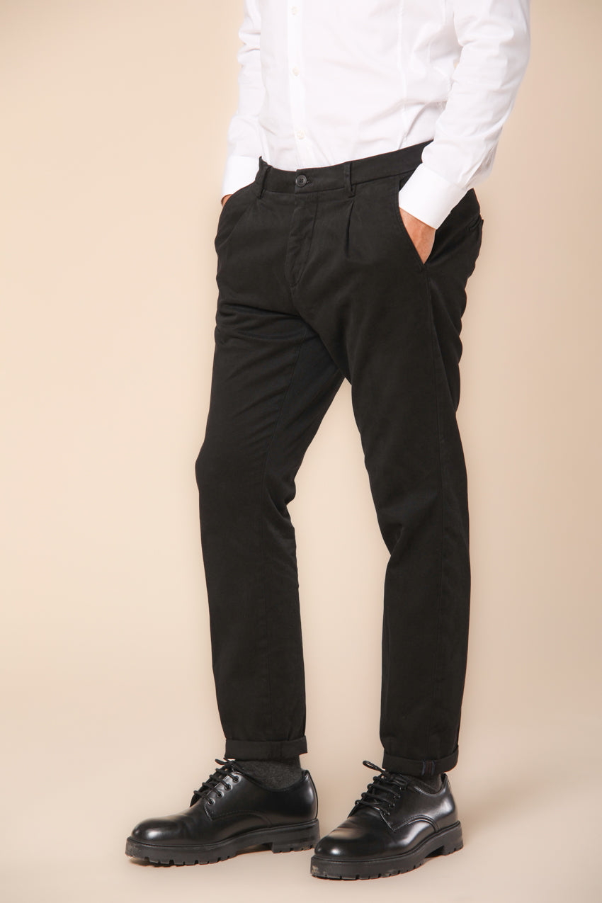 Osaka 1 Pinces Pantalon chino homme en coton strech coupe carrot