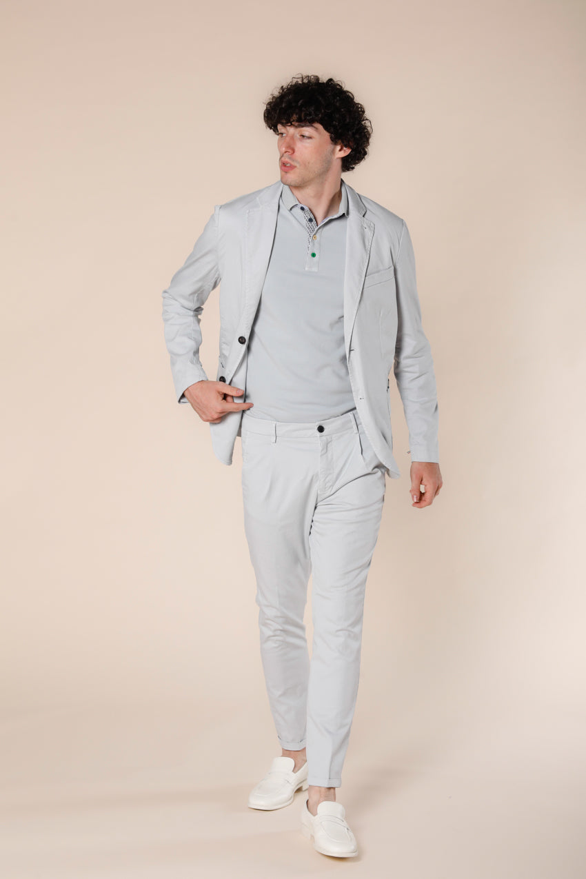 Image 2 du pantalon chino homme en coton et tencel gris clair modéle Osaka 1 Pinces par Mason's