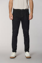 Osaka 1 Pinces pantalon chino homme en coton soie carrot fit