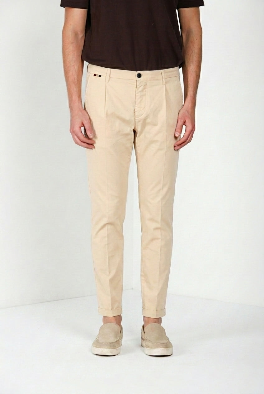 The men's chino pant, model Osaka – Mason's
