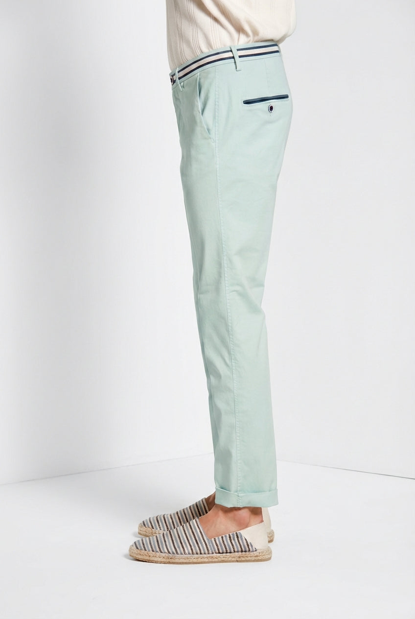 Torino Summer Herren Chino Hose aus Twill aus Baumwolle und Lyocell slim fit