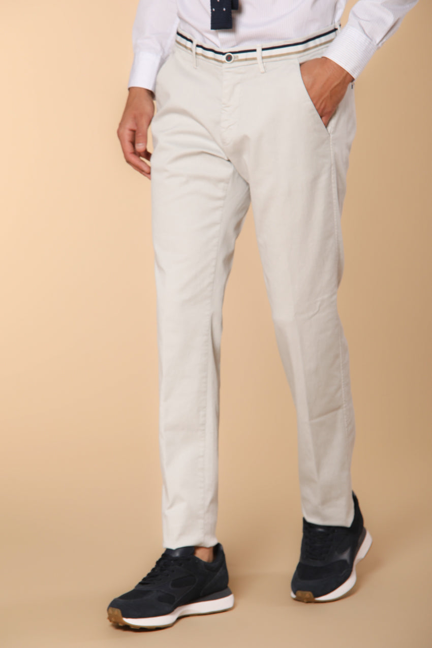 Torino Summer Herren Chino Hose aus Baumwoll- und Lyocell-Twill Slim Fit