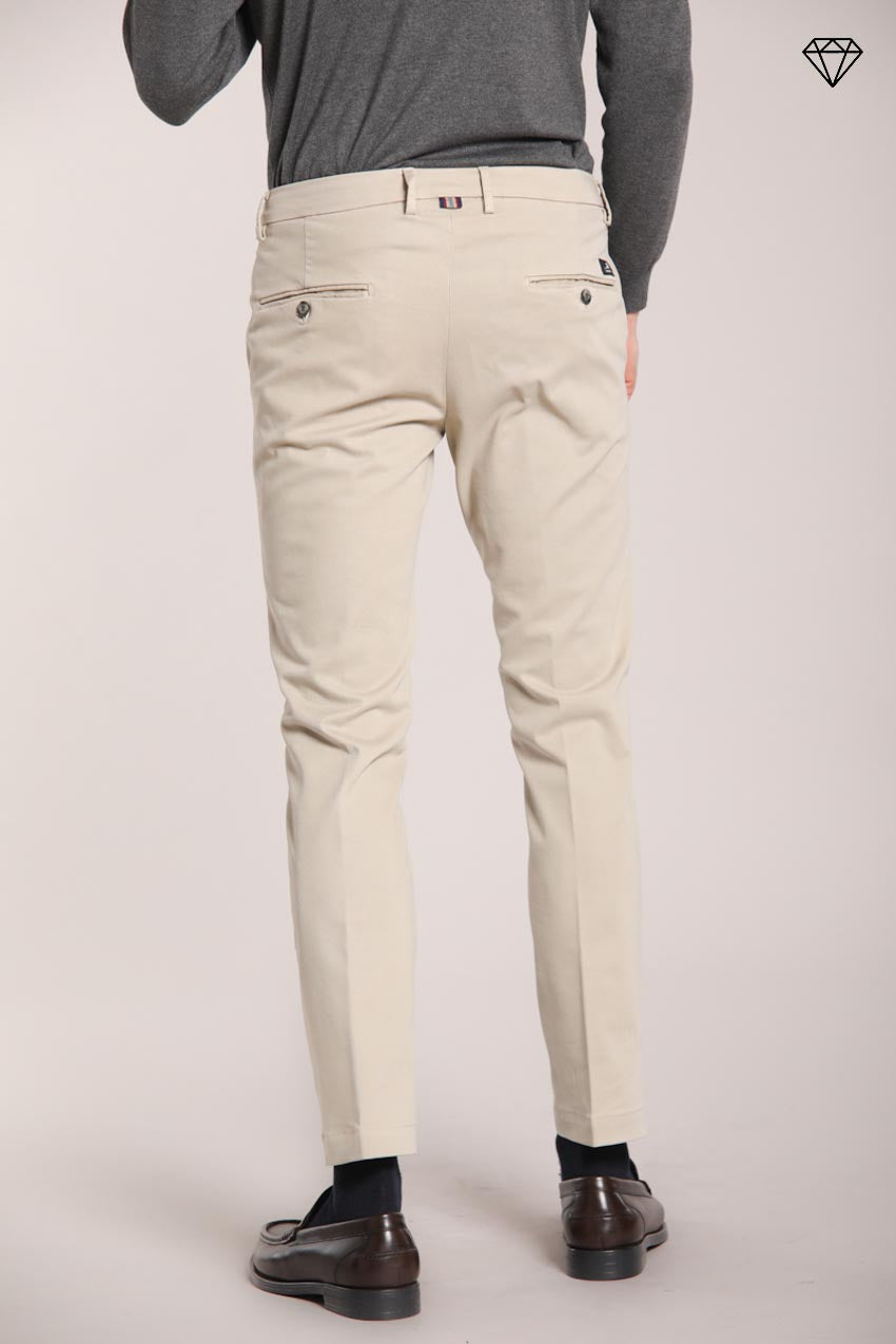 Torino pantalon chino homme en gabardine slim fit ①