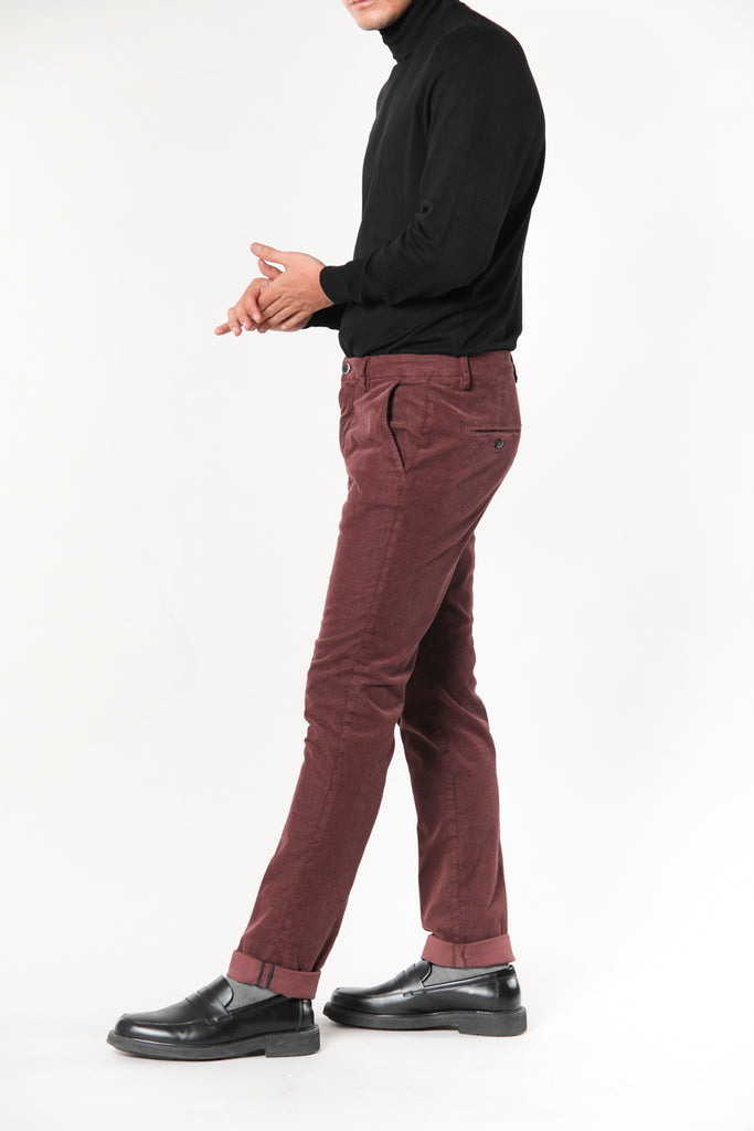 Torino Style man chino pants in velvet 1500 stripes slim