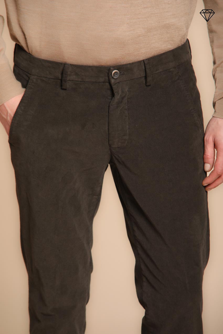 Torino pantalon chino homme en velours 1500 raies slim fit ①
