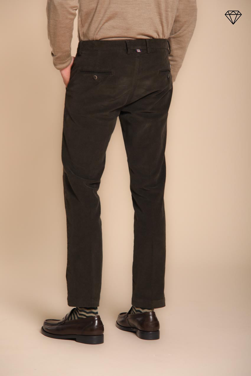 Torino men's chino pants in 1500-ridge corduroy slim fit ①