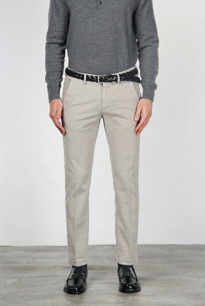 Torino pantalone chino uomo in velluto 1000 righe slim fit ①