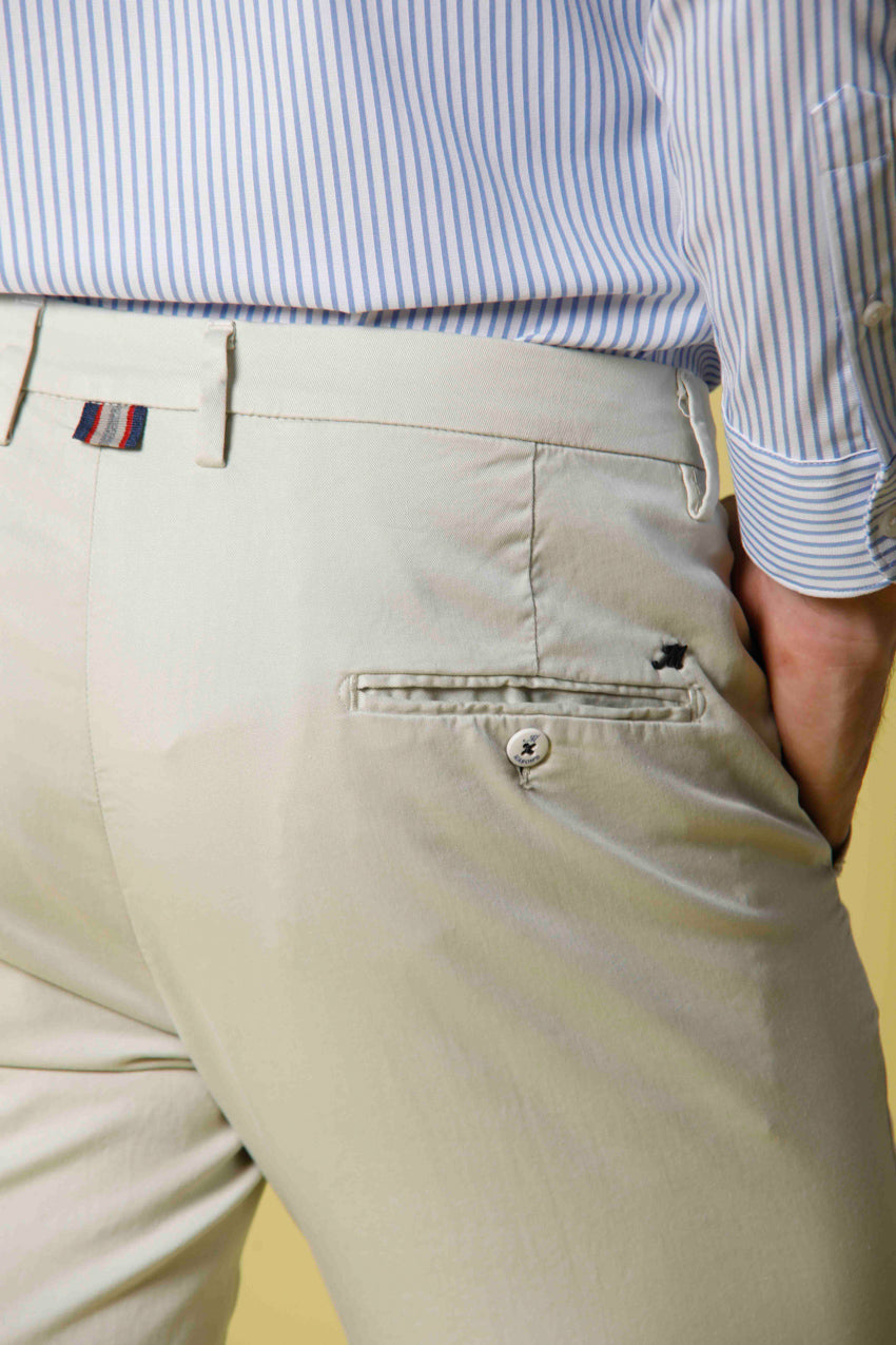 Image 2 de Mason's Torino Summer Color model pantalon chino pour homme en sergé de coton et tencel vert clair