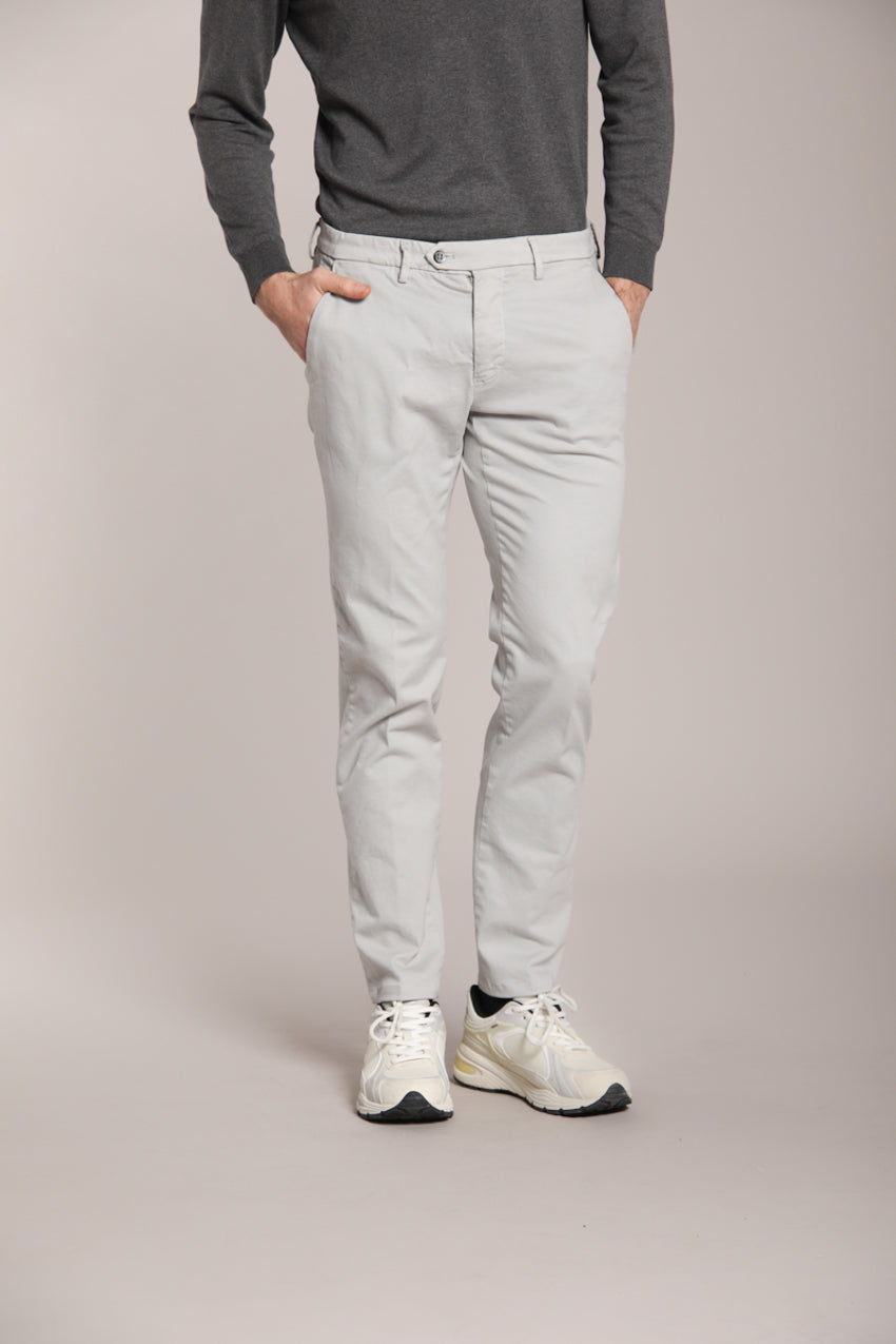 Torino Flex men's chino pants in satin slim fit