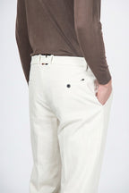 Paris pantalon chino homme en tricotine stretch carrot fit ①

