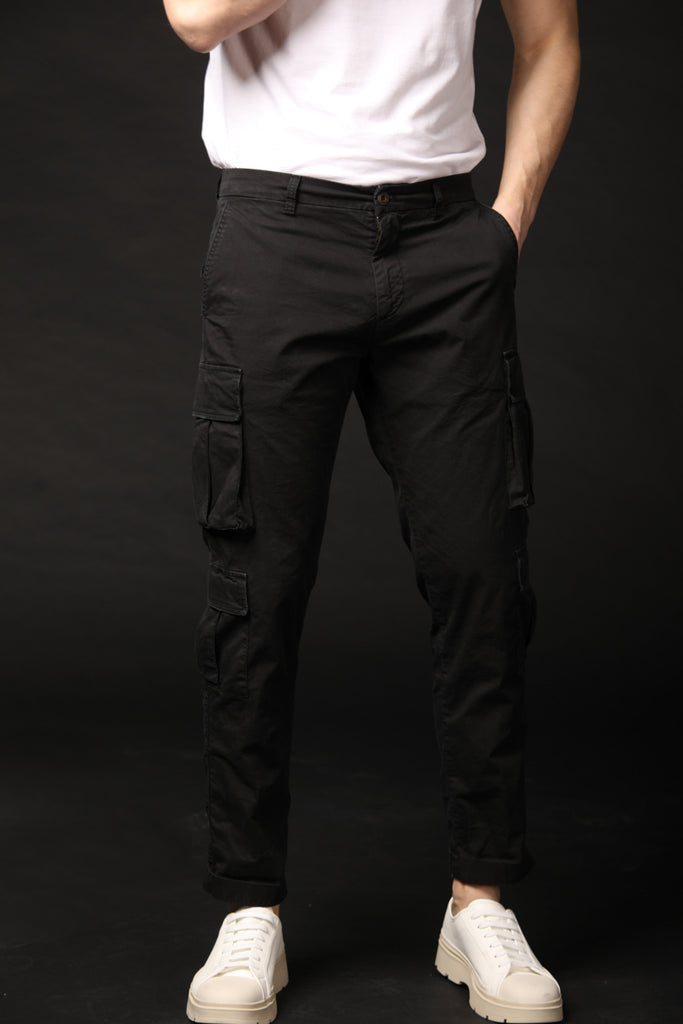Image 1 of Mason's Bahamas model men's cargo pants in black, regular fit