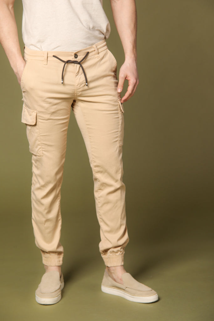 Image 1 of men's Chile Elax model cargo pants in dark khaki, extra slim fit by Mason's