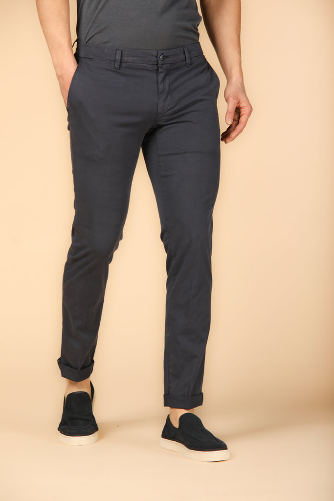 Image 1 of men's New York City model chino pants in navy blue, regular fit by Mason's