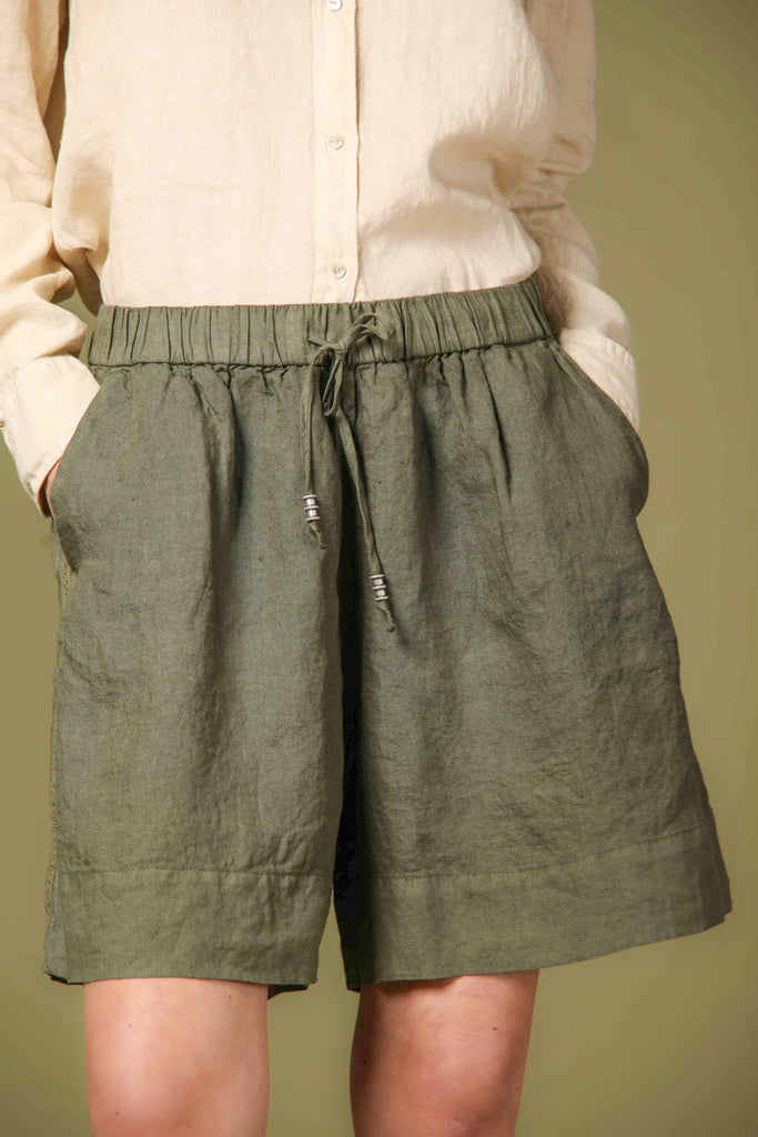 Image 1 of Mason's women's Portovenere model chino bermudas in green color, relaxed fit