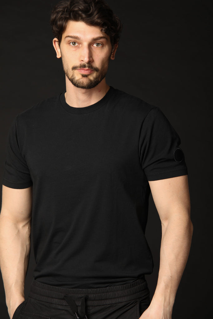 Image 1 of Mason's 'Tom MM' men's t-shirt in black, regular fit