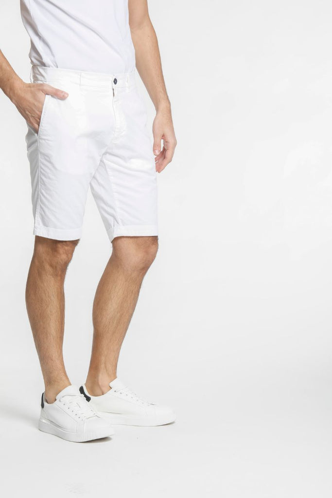 Image 1 of men's bermuda chino shorts in white stretch gabardine London model by Mason's