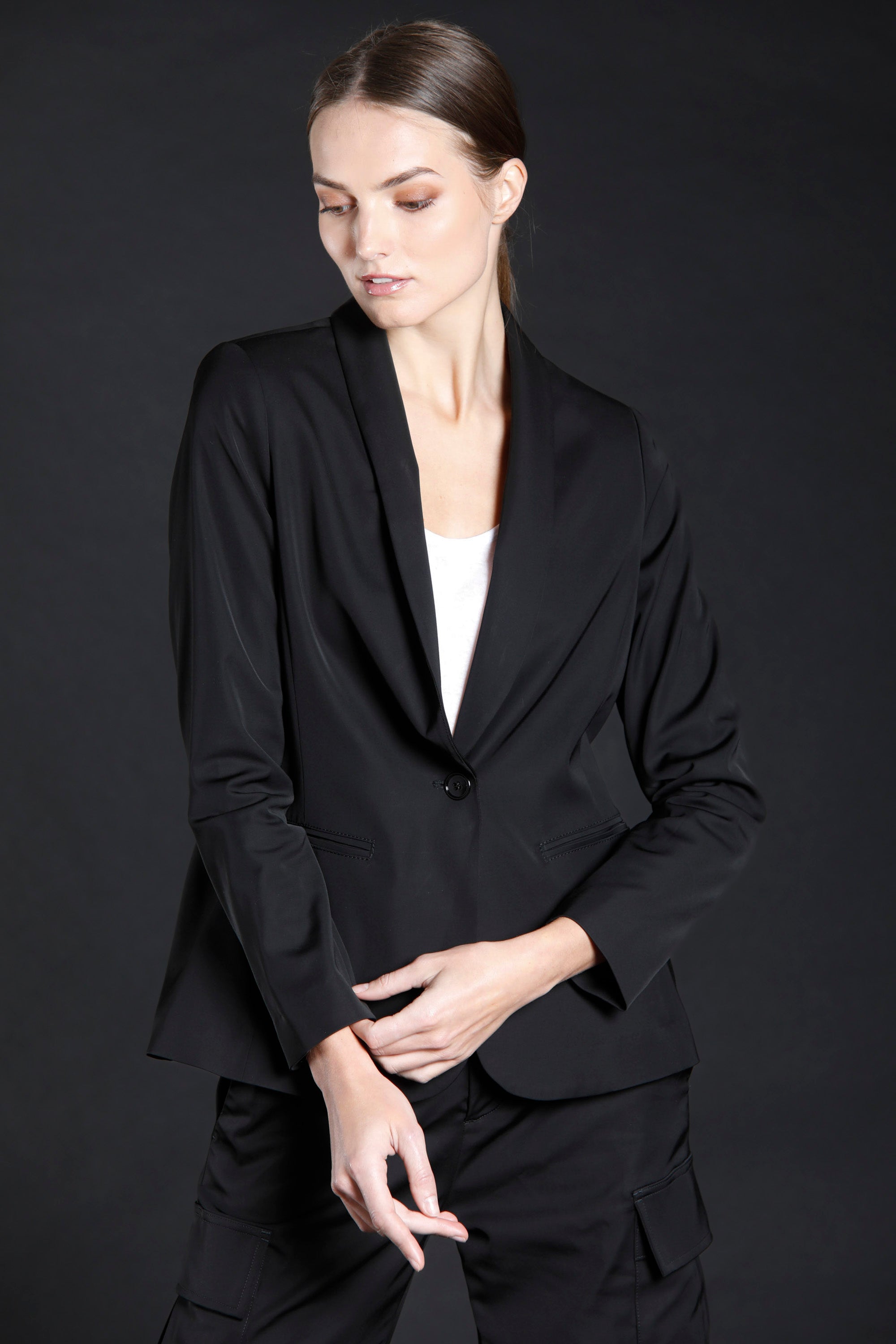 image 1 de veste  femme en satin stretch couleur noir modèle Smocking de Mason's
