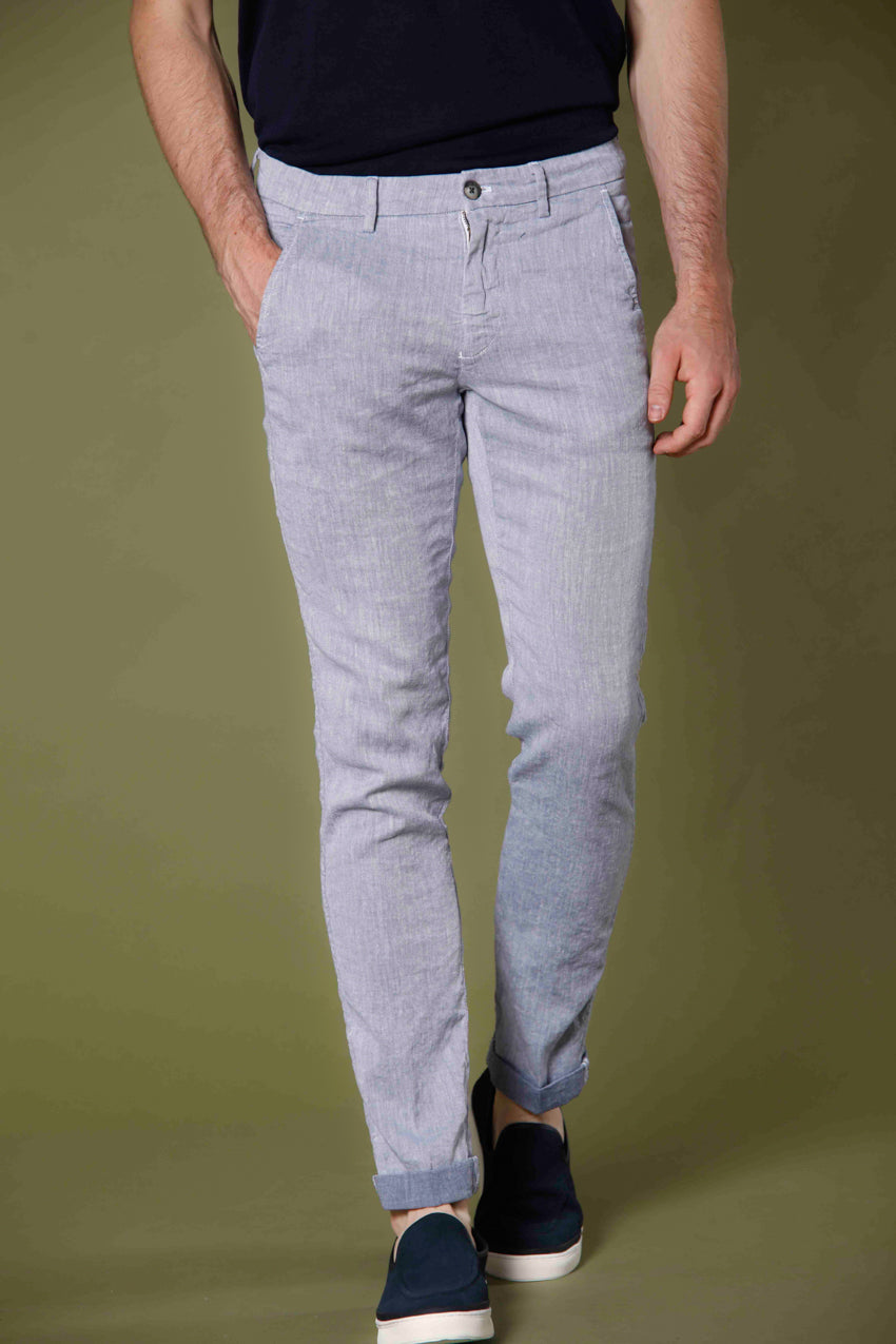 Image 1 du pantalon chino homme en twill de coton et lin blanc modéle Torino Style par Mason's