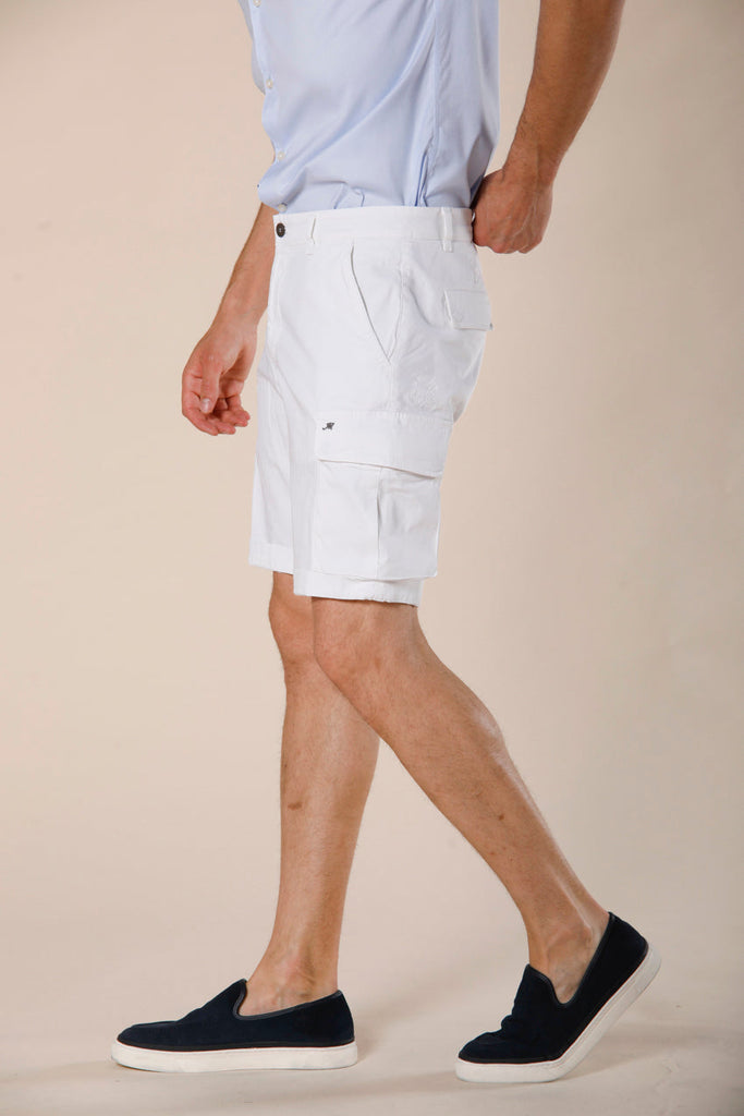 image 3 of men's cargo bermuda in stretch satin Chile model in white  slim fit by Mason's