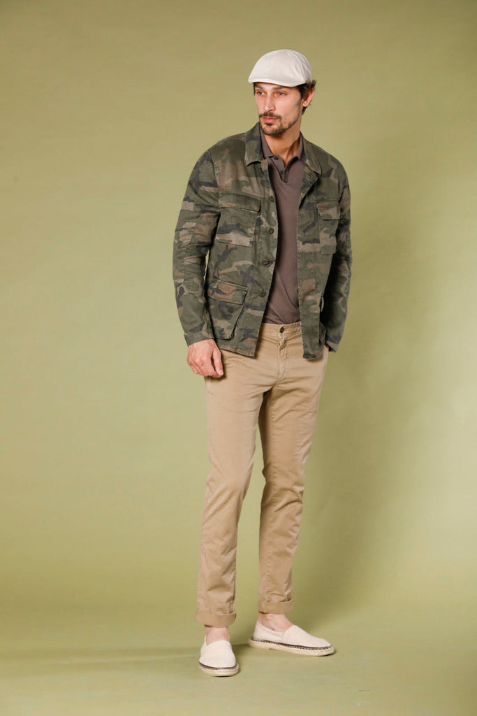 Immagine 2 di giacca camicia uomo modello Flyshirt in lino cotone stampa camouflage colore verde militare di Mason's