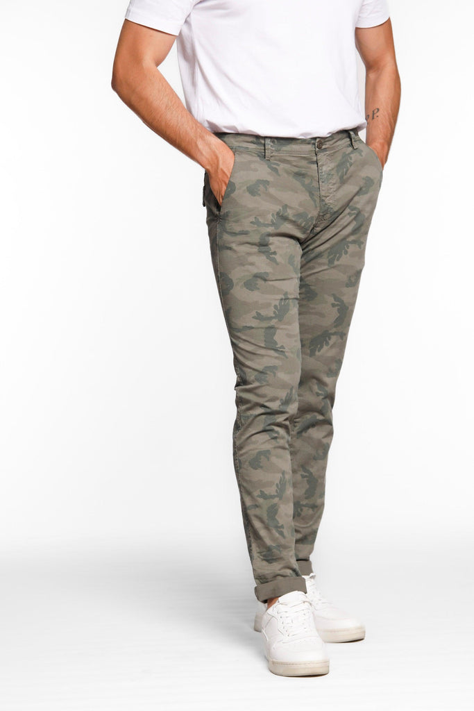 Eisenhower pantalone chino uomo in twill cotone stampa camou extra slim fit - Mason's 