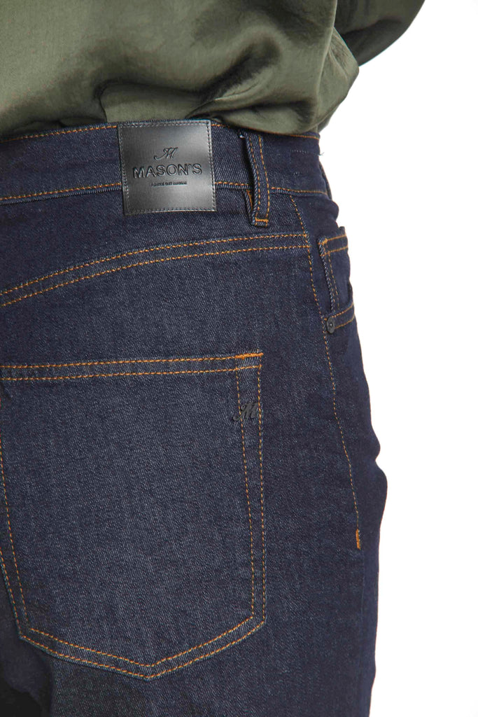 Image 5 of woman's 5-pocket pants in stretch denim colour navy blue Sienna model by Mason's 