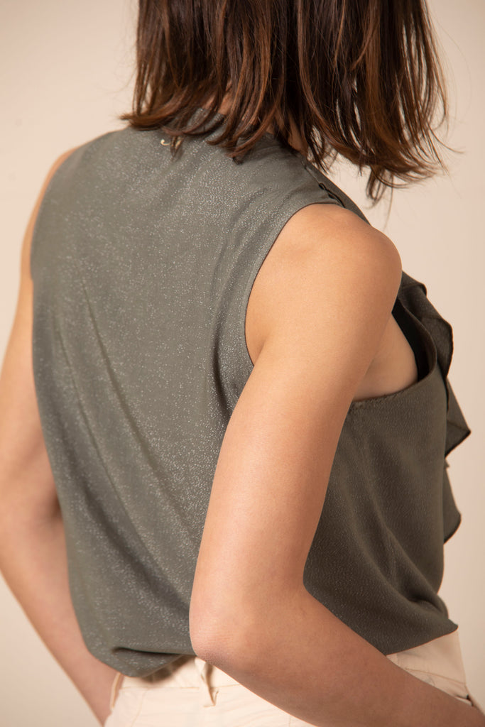 Selene woman  sleeveless shirt in viscose with ruffles