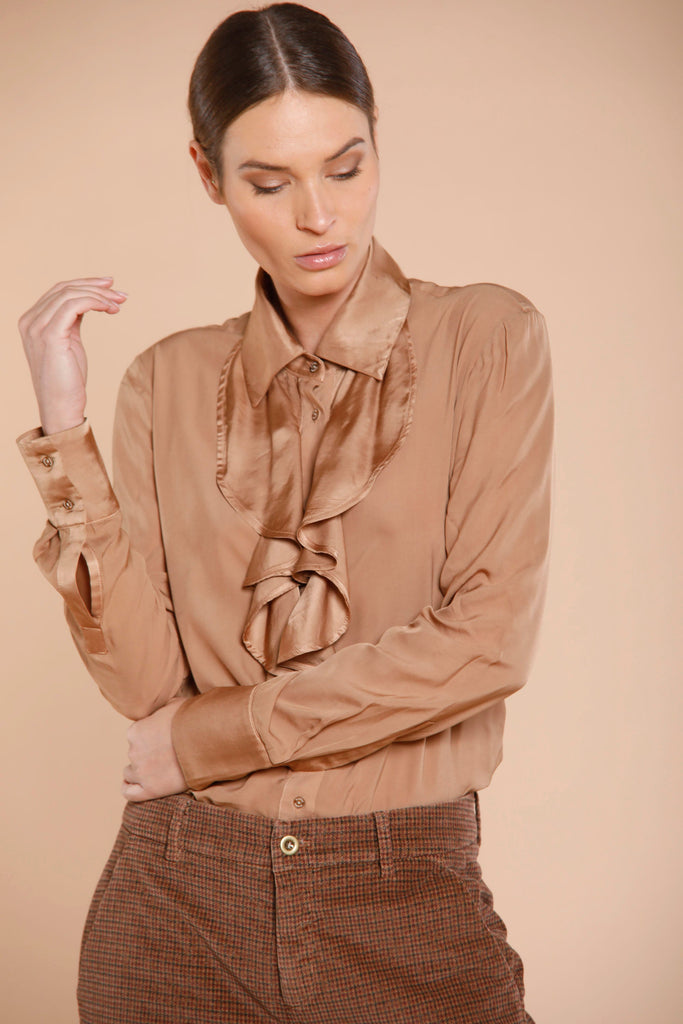 Image 3 of women's hazelnut viscose shirt with ruffles model Nicole Jabot by Mason's