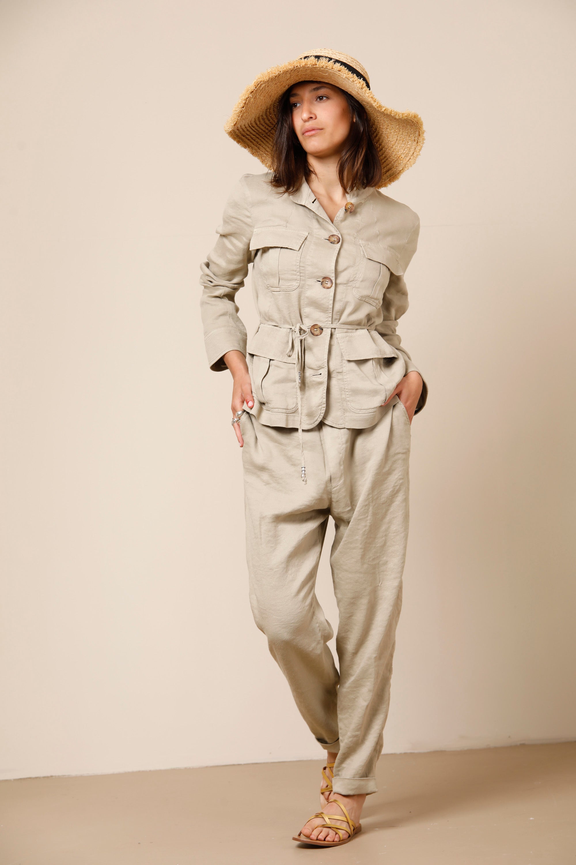 Karen women's field jacket in linen and viscose with large pockets
