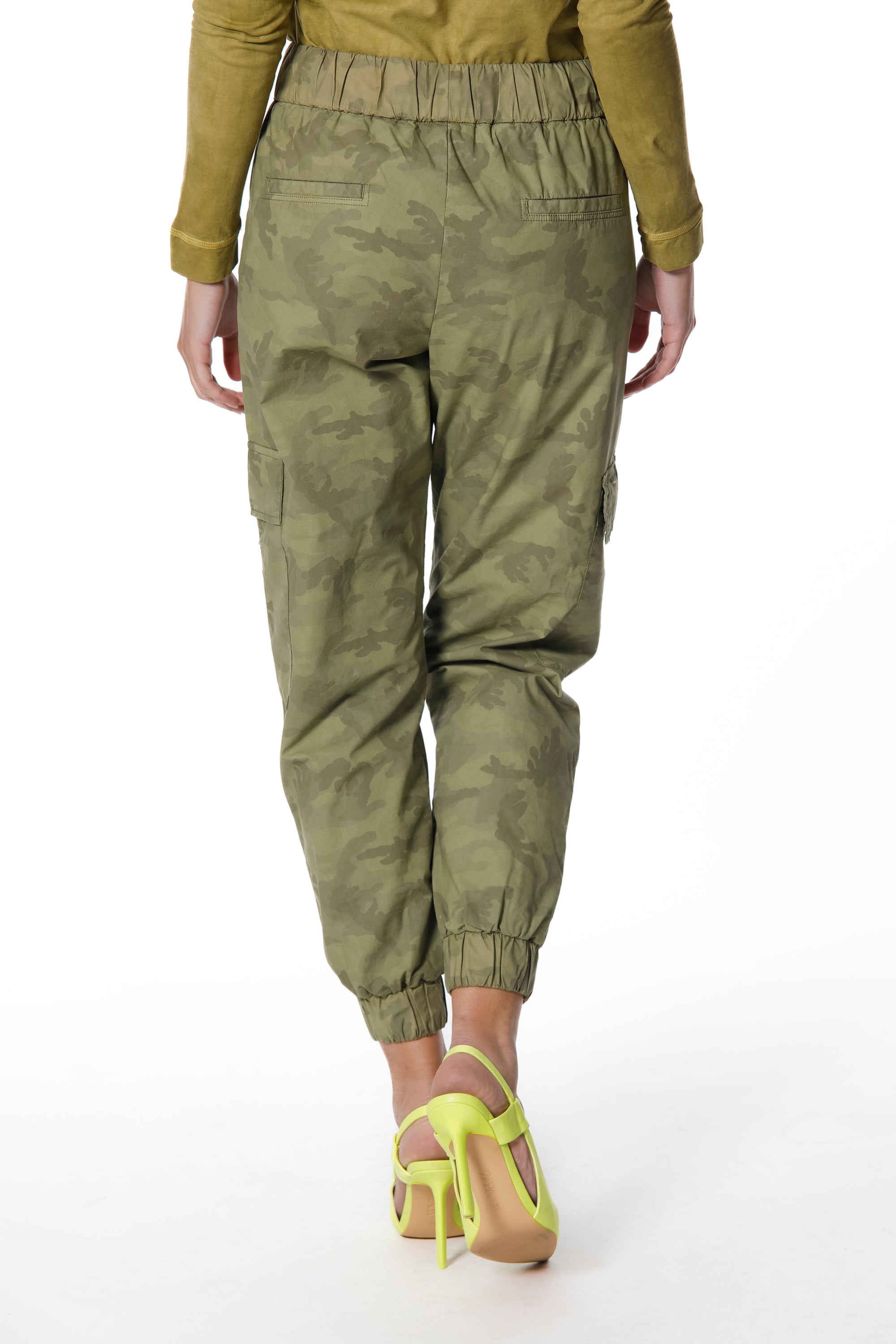 Cargo Jogger pantalone cargo donna in tencel camouflage relaxed