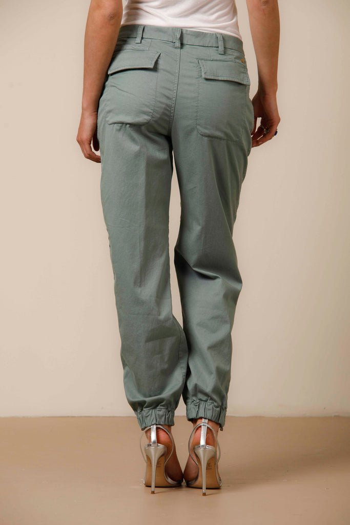 Evita woman cargo pants in tencel and cotton with embroidery curvy