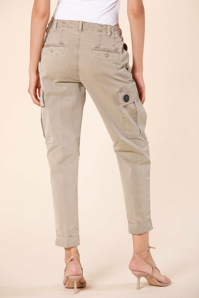 Image 3 of women's cargo pants in rope colored cotton twill icon washes Judy Archivio W model by Mason's