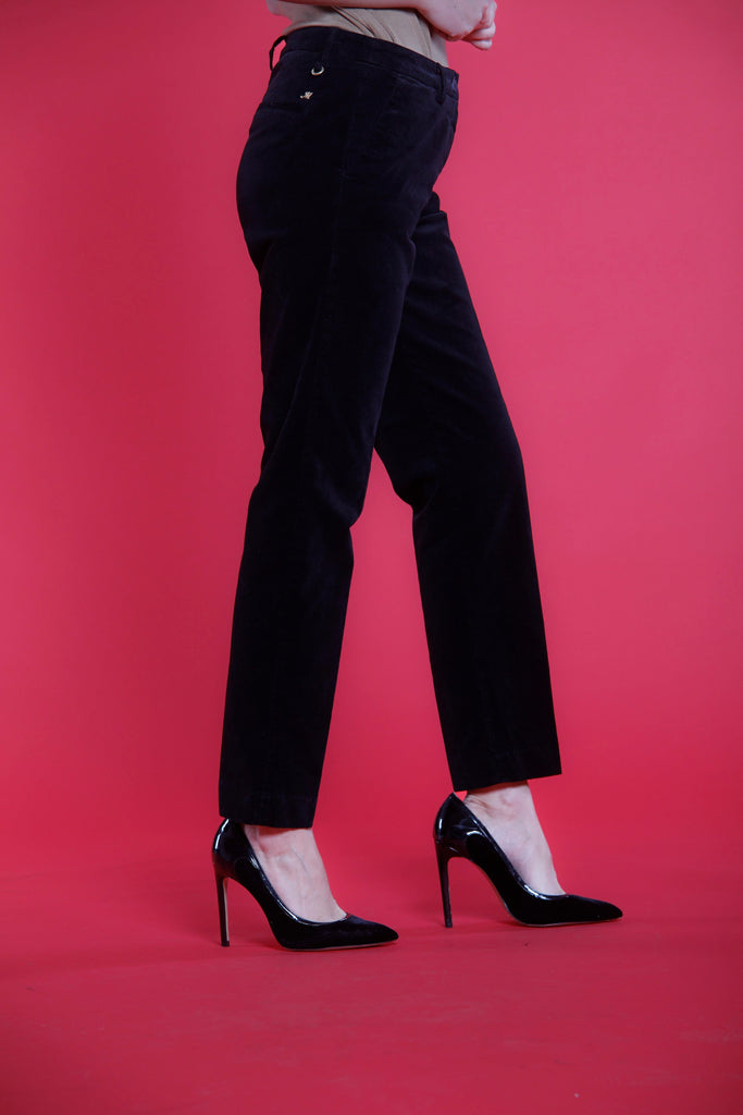 Immagine 3 di pantalone chino donna in velluto nero modello New York di Mason's