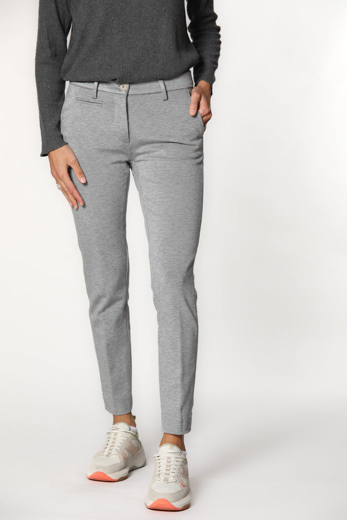 immagine 1 di pantalone chino donna in jersey colore grigio modello New York Slim di Mason's