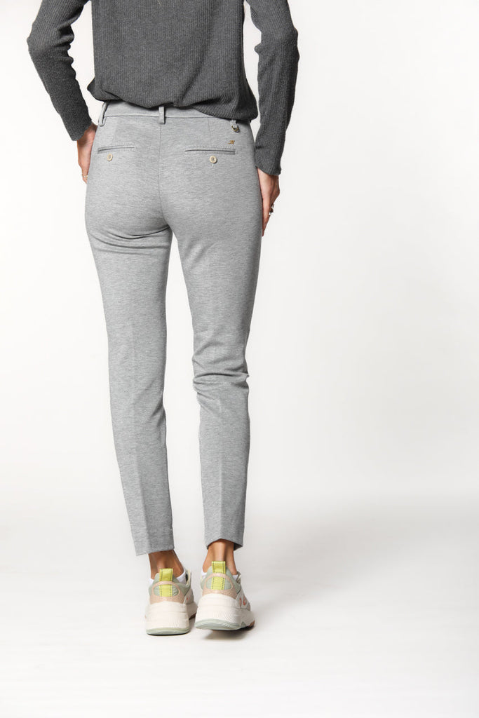immagine 4 di pantalone chino  donna in jersey colore grigio modello New York Slim di Mason's