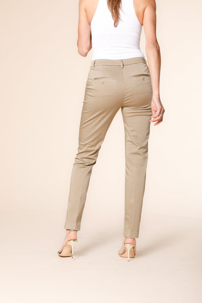 Image 3 of women's chino pants in rope colored stretch satin New York Slim model by Mason's