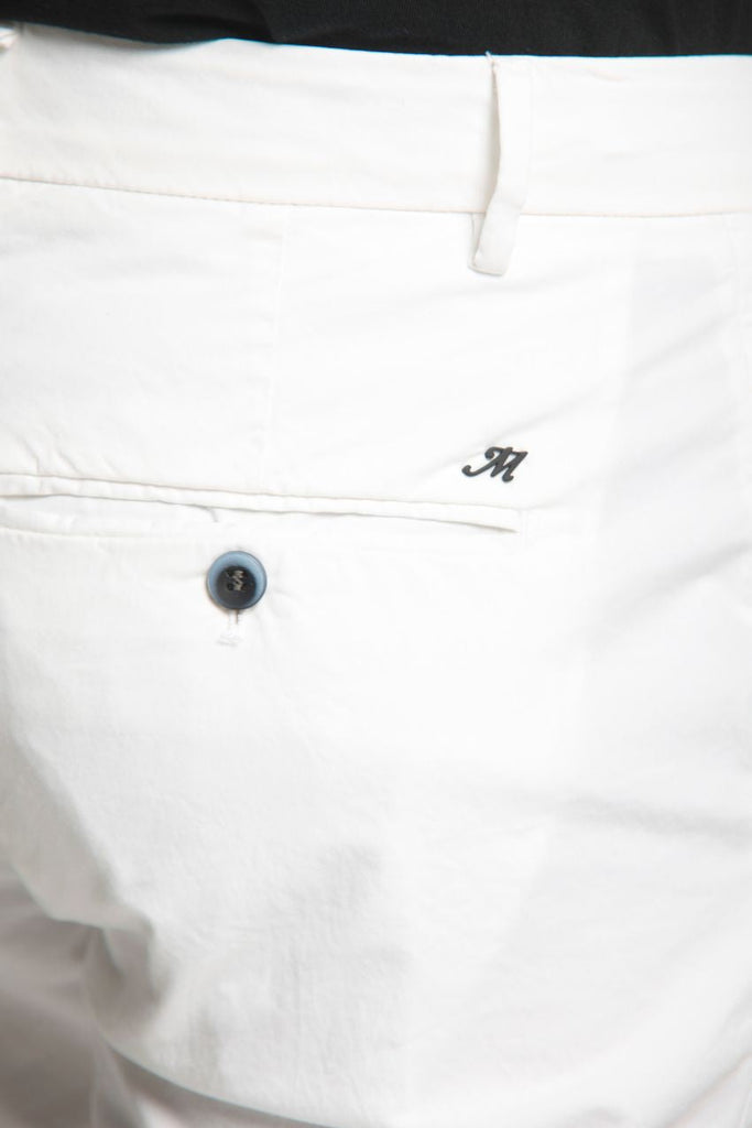 Immagine 2 di pantalone chino uomo in gabardina stretch bianca modello Milano Style di Mason's