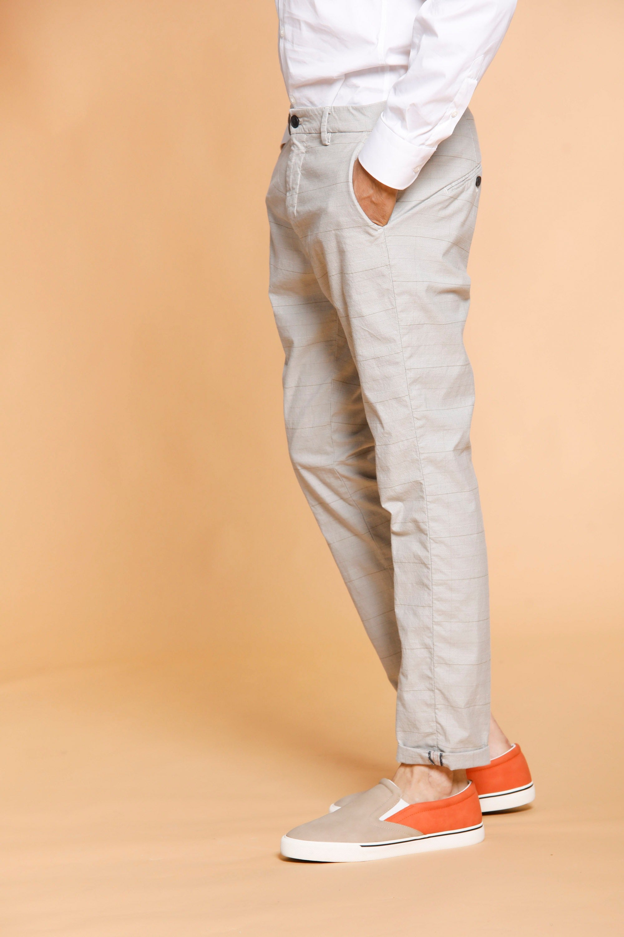 Osaka Style pantalone chino uomo in cotone galles mouliné carrot fit