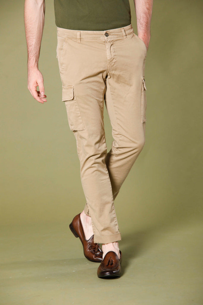 immagine 1 di pantalone cargo uomo in cotone modello Chile colore kaki extra slim di Mason's